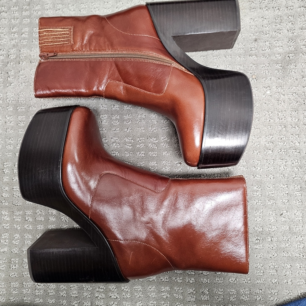 Jeffrey Campbell Platform Boots - Picture 7 of 9